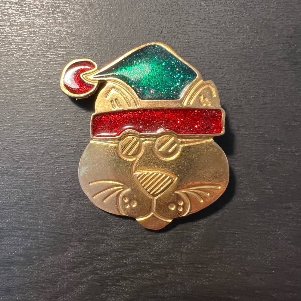 Christmas Cat Brooch